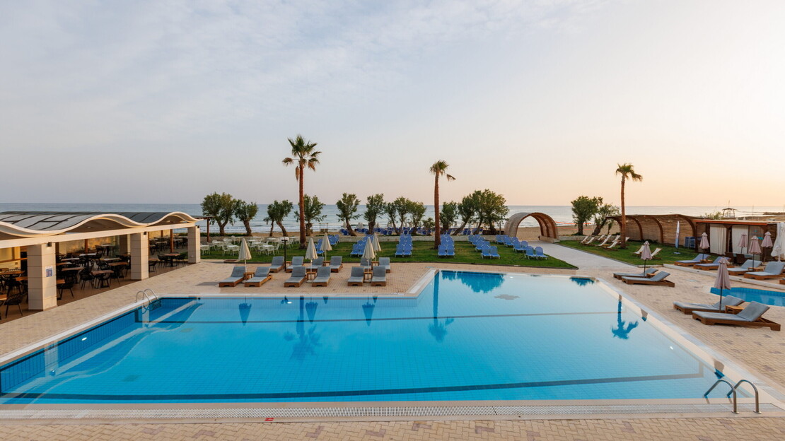 Malia Bay Beach Hotel and Bungalows